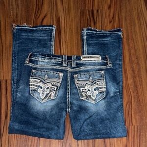Women's Blue Jeans with Embroidered Pockets